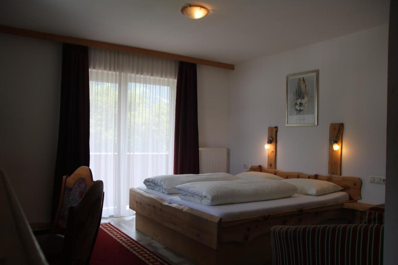 Gasthof Zum Loewen Aschau Im Zillertal Bagian luar foto