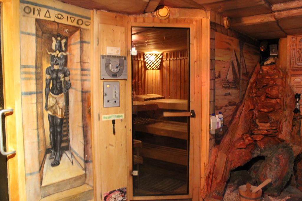 Gasthof Zum Loewen Aschau Im Zillertal Bagian luar foto
