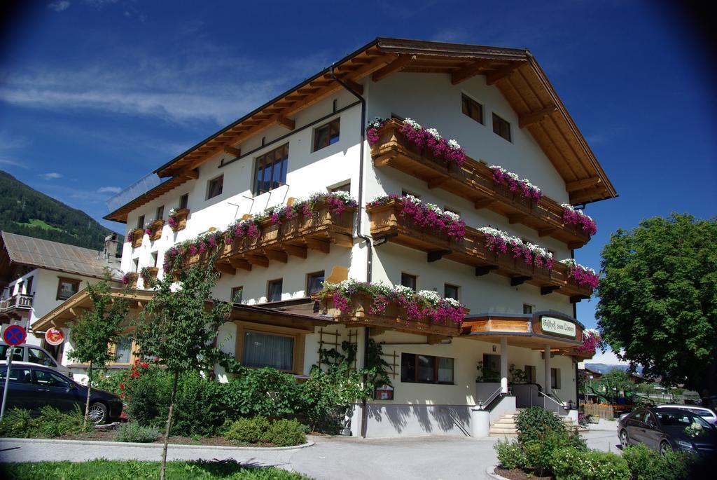 Gasthof Zum Loewen Aschau Im Zillertal Bagian luar foto